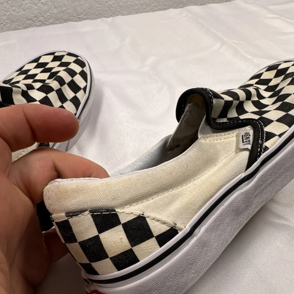 VANS Classic Slip-On Checkerboard Canvas Slip-On Black/White Men's US 7